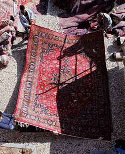 بررسی سلامت فرش در قالی شویی شیراز